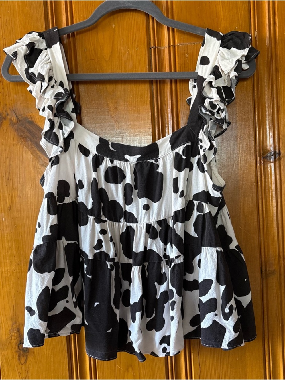 Cow Print Flowy Top Mi Ami Sz M